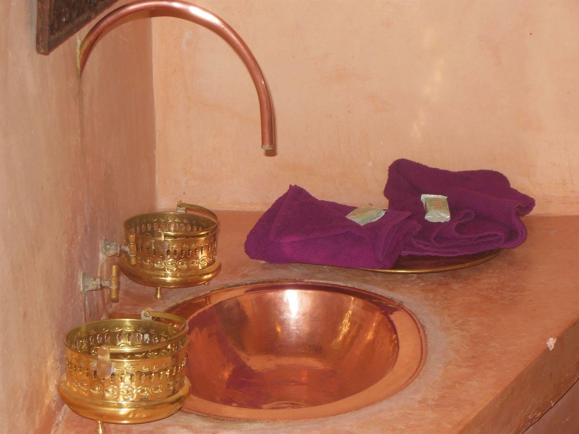 Kasbah Du Peintre Bed & Breakfast Ait Benhaddou Luaran gambar